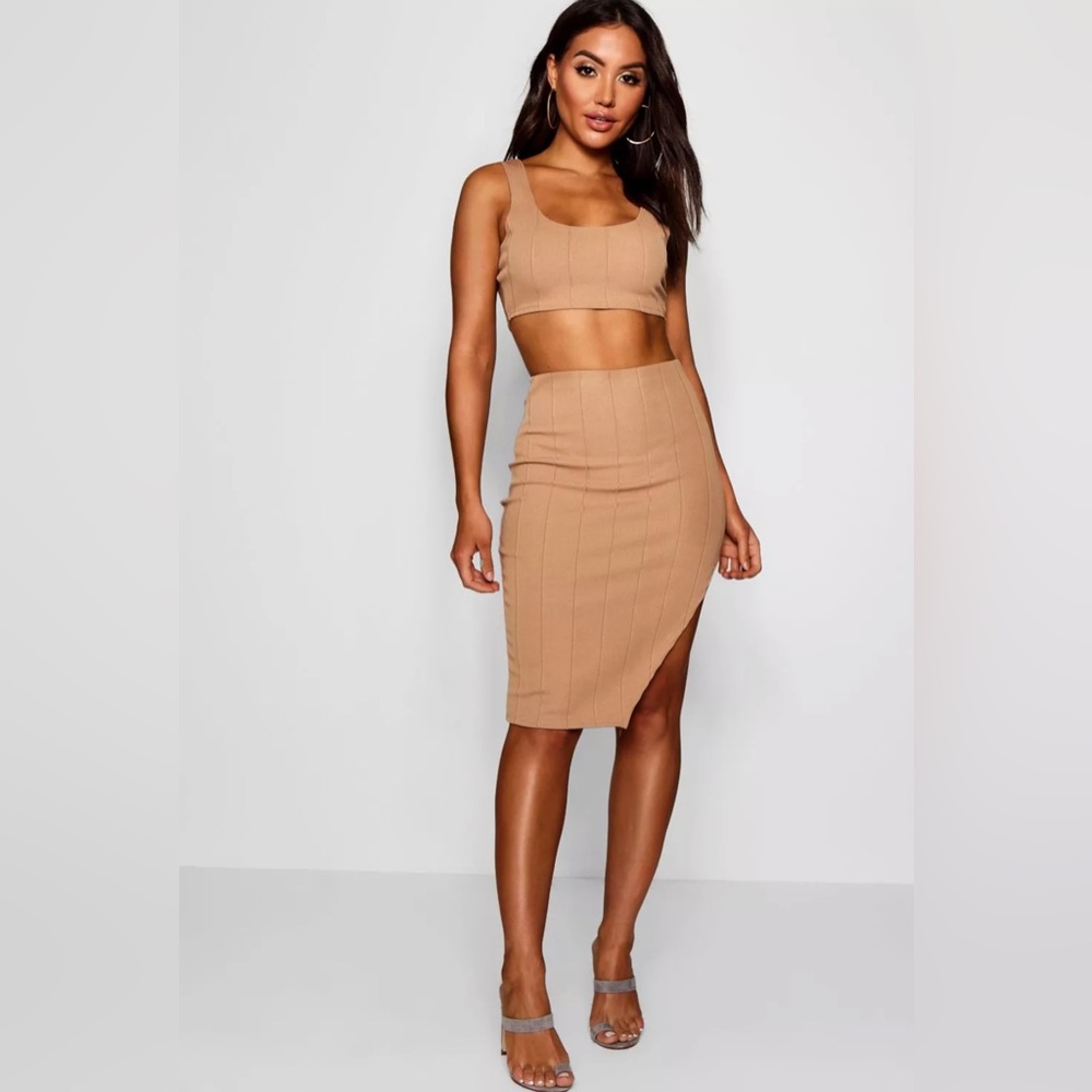 Boohoo bandage crop top and skirt set